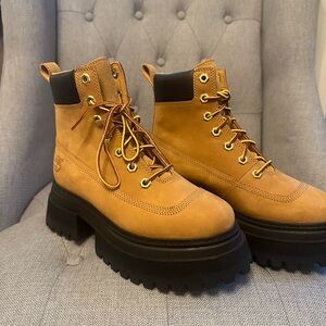 Timberland boots with platform